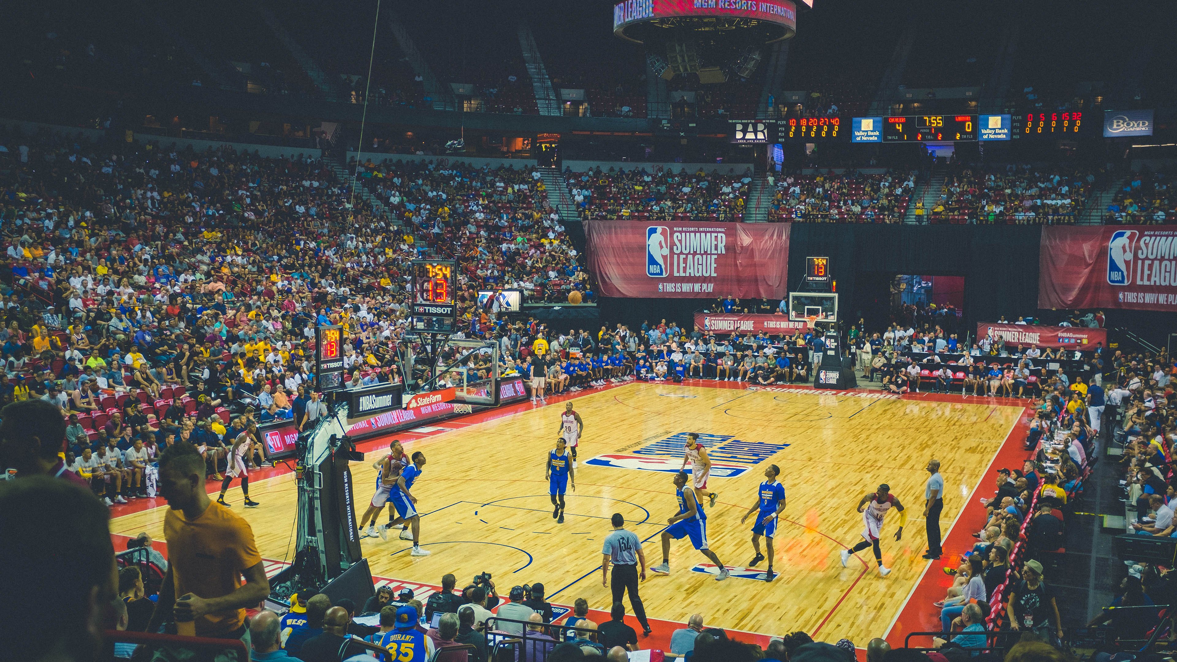 五大联赛是否因战术多样化导致节奏适配周期延长，五大联赛形势